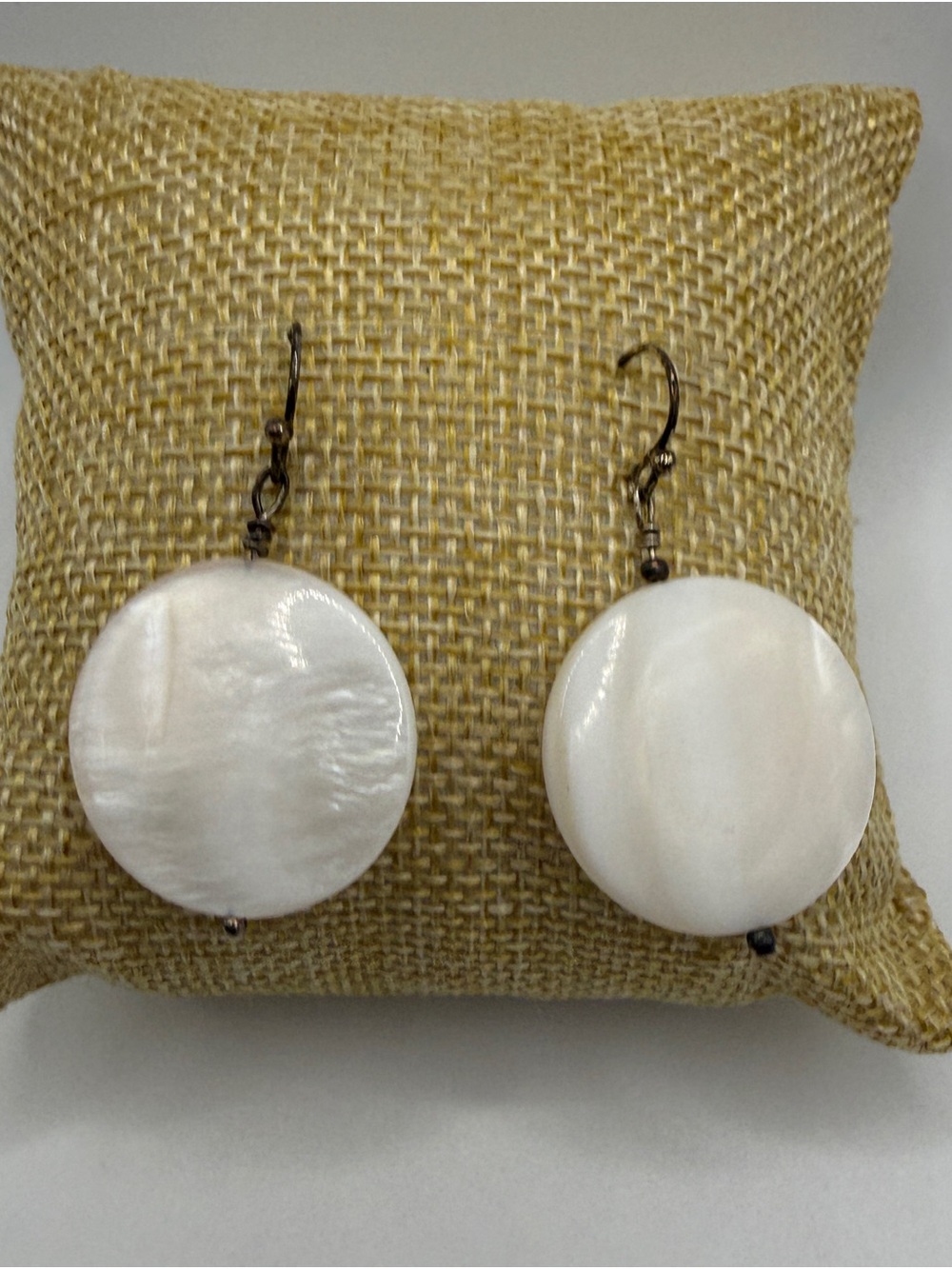 White Mother-of-Pearl Round Drop Earrings